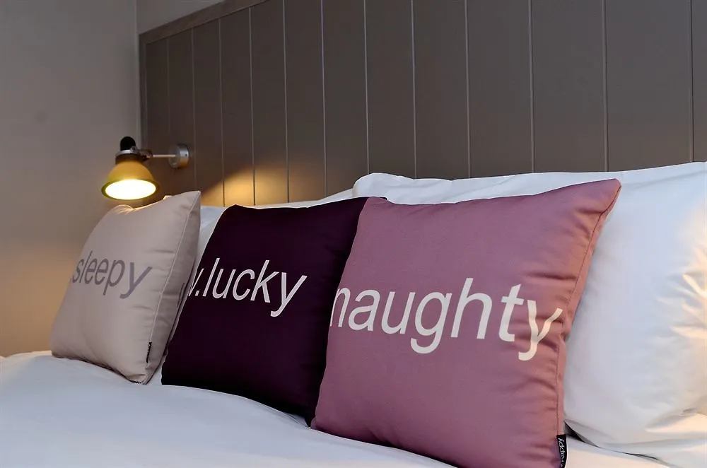 Village Hotel Leeds South